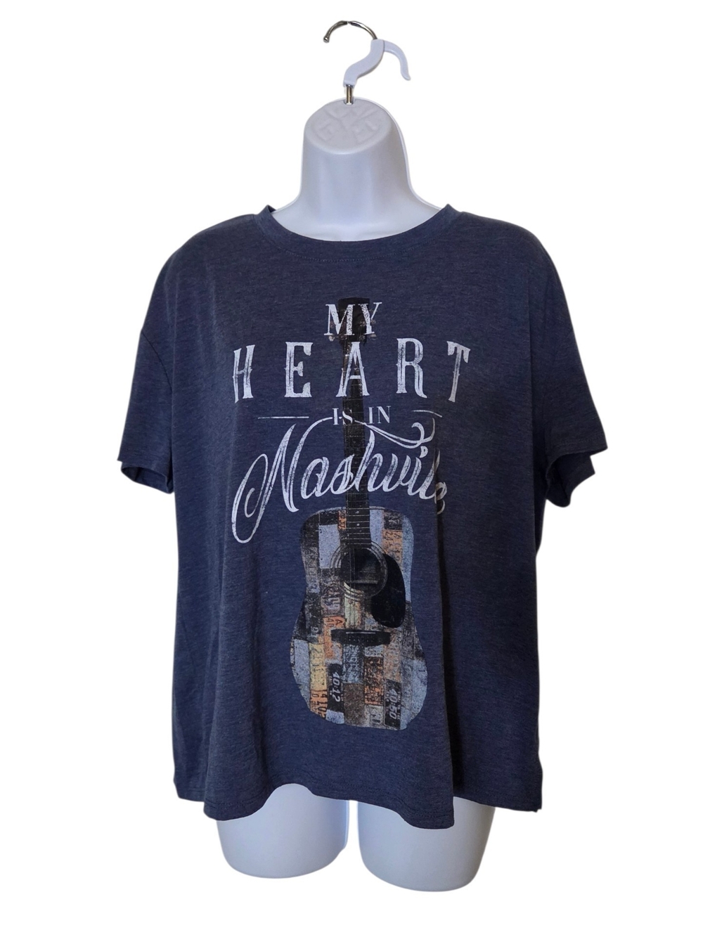 Maurices Navy Graphic 'My Heart Is In Nashville' Short Sleeve Tee Large